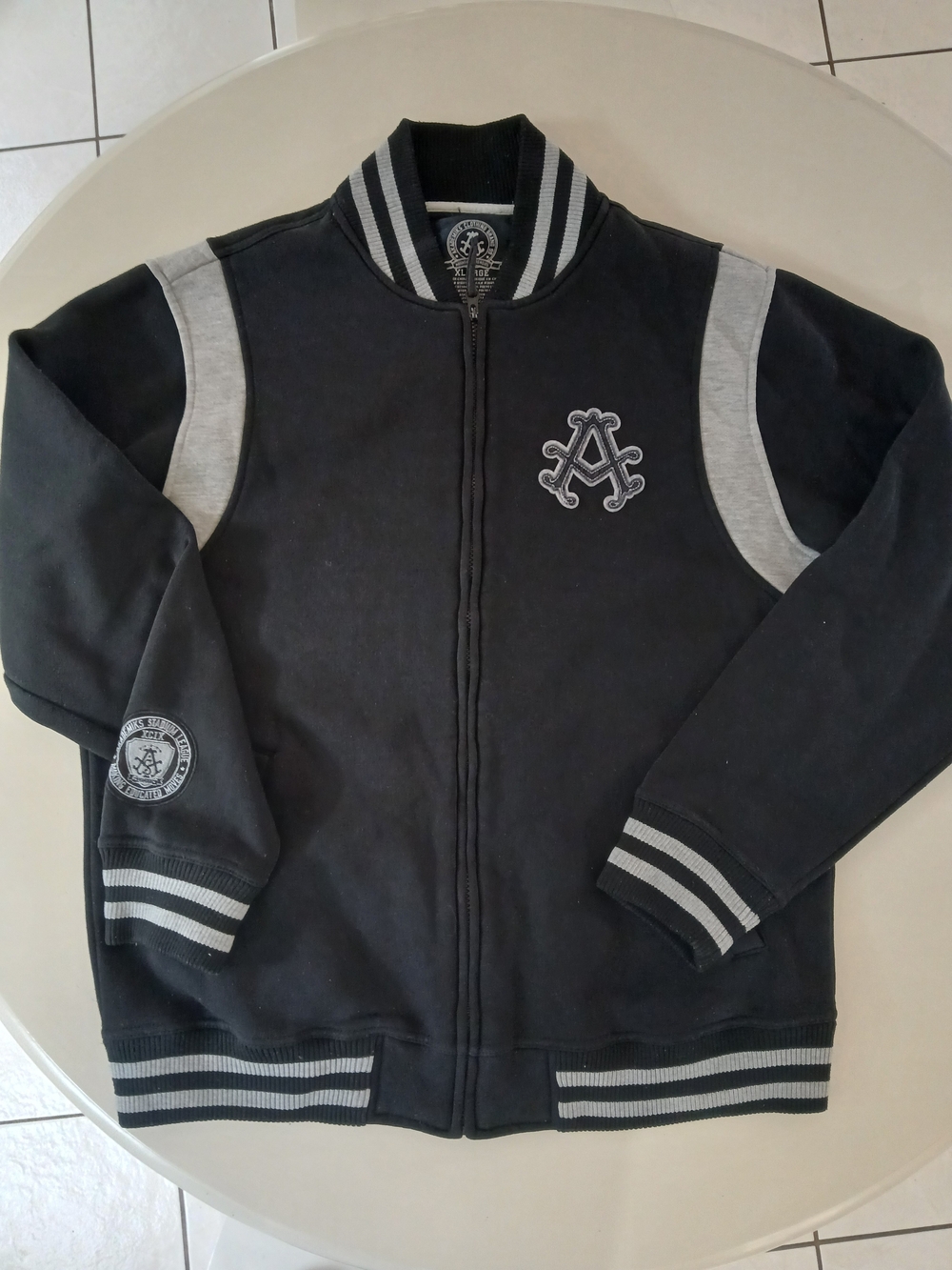 Akademiks Men's XL Authentic Vintage Early 2000s Black Track Jacket